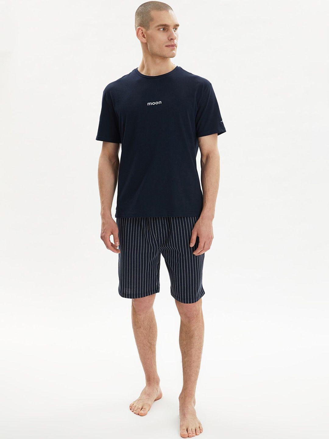 trendyol t-shirt with shorts knitted night suits
