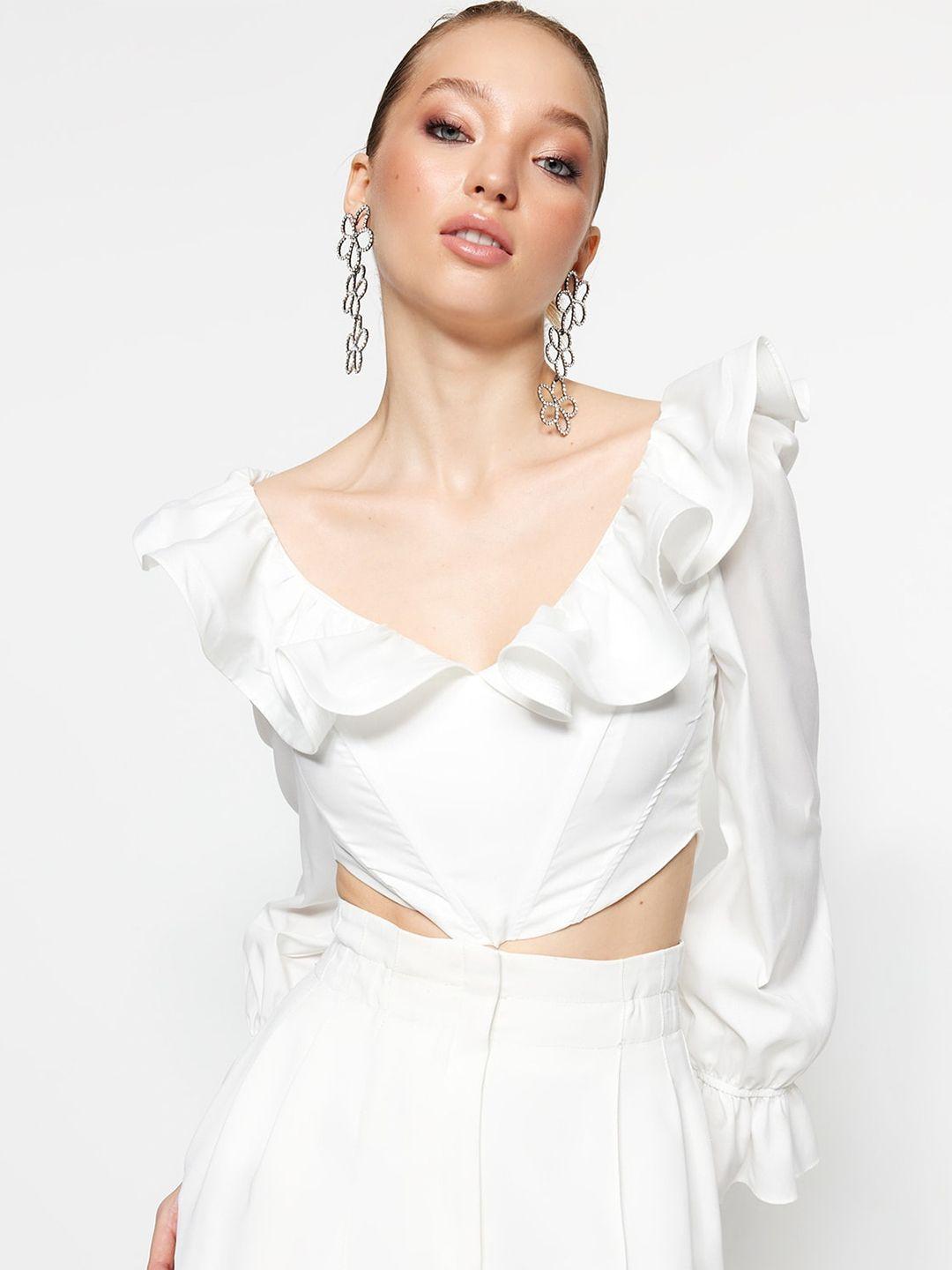trendyol v-neck ruffled fitted crop top