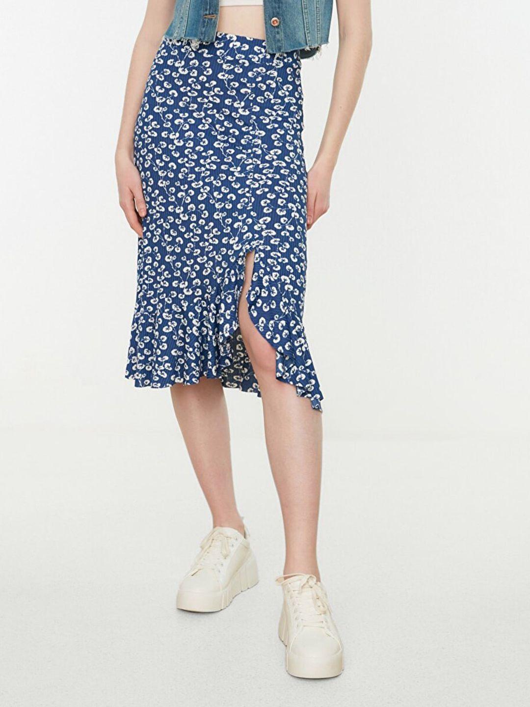 trendyol women blue & white printed a-line skirt