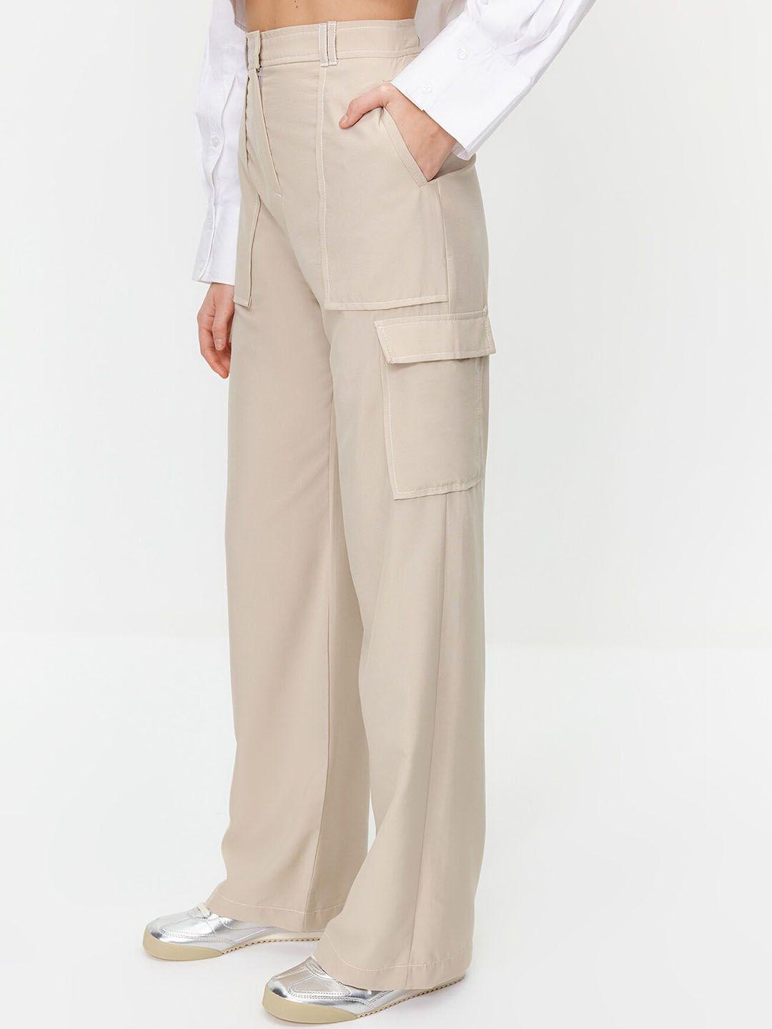 trendyol women mid-rise cargos trousers