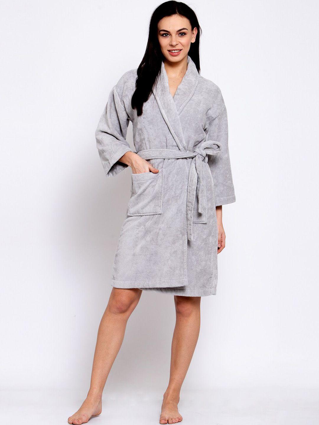 trident women silver-coloured solid bath robe