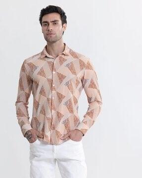 trio geometric print regular fit shirt