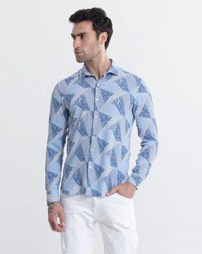 trio geometric print regular fit shirt