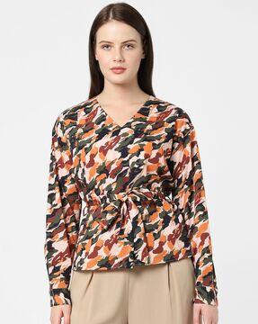 tripa printed top with neck tie-up