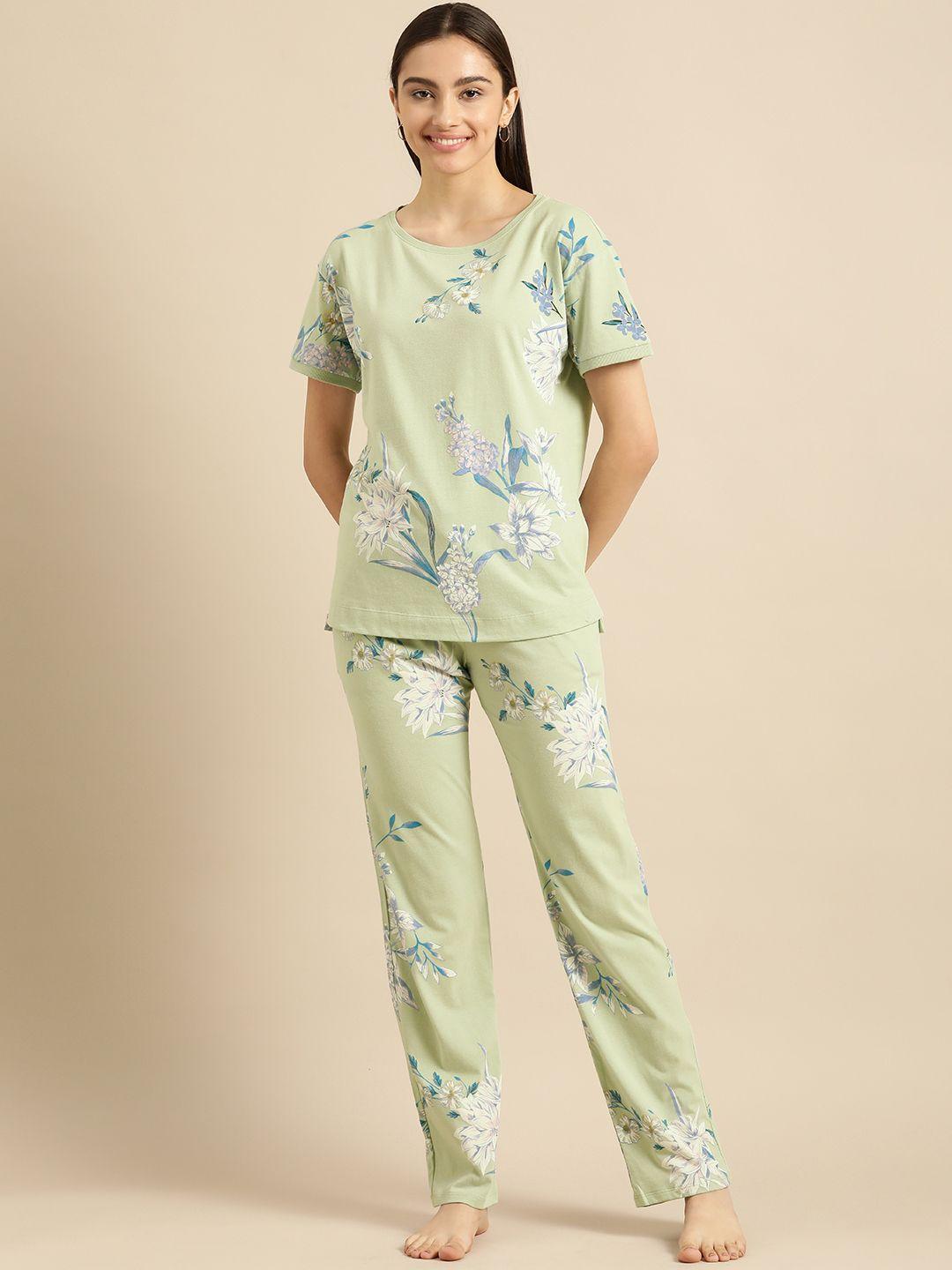 triumph women green printed night suit