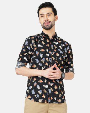 tropical print shirt with patch pocket