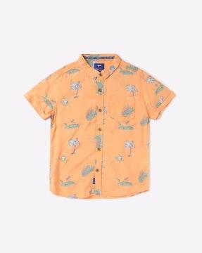 tropical print shirt