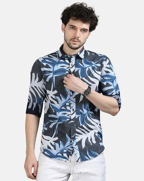 tropical print spread-collar shirt