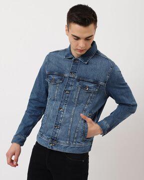 trucker jacket with flap pockets