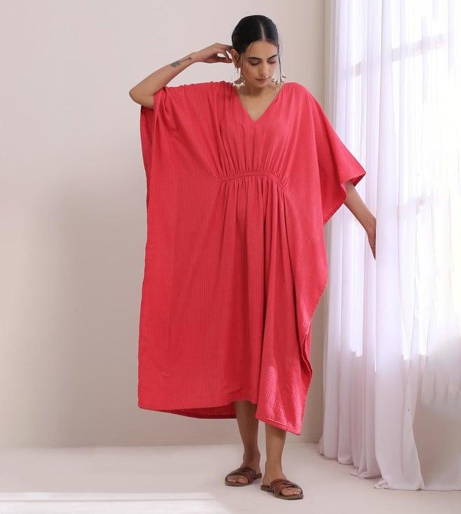 truebrowns bright pink dobby kaftan dress