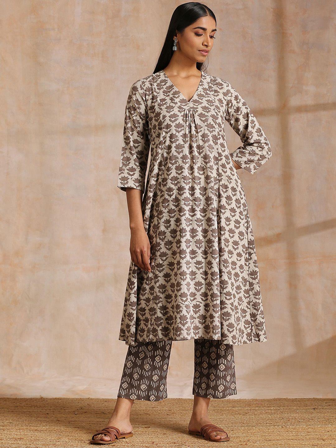 truebrowns floral printed v neck pure cotton a-line kurta with palazzos