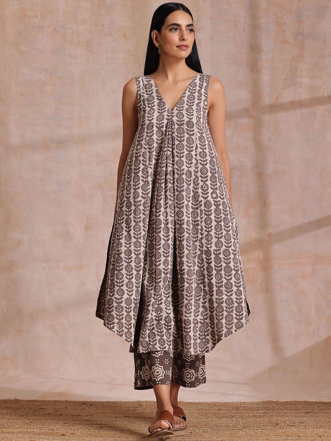 truebrowns v-neck sleeveless ethnic motifs printed pure cotton kurta with palazzos