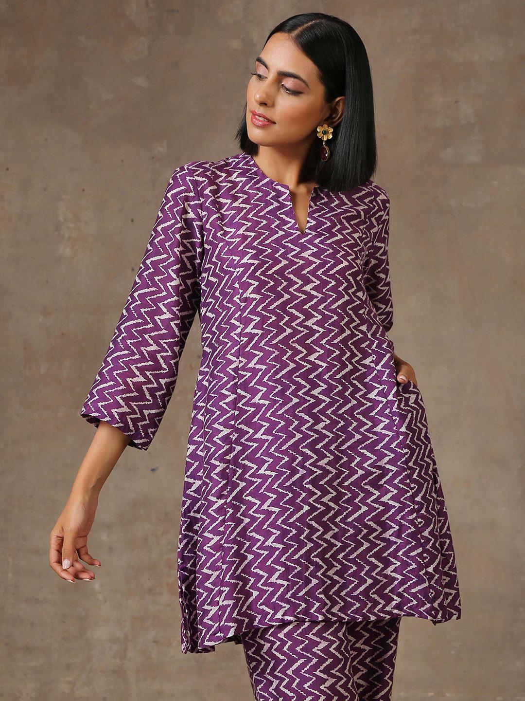 truebrowns women purple & white lehariya printed silk ethnic co-ord