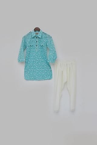 turquoise & off white printed kurta set for boys