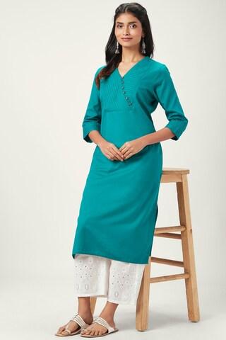 turquoise solid casual v neck 3/4th sleeves calf-length women regular fit kurta