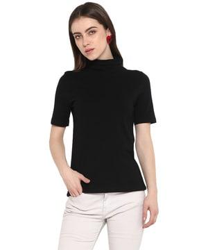 turtle-neck slim fit t-shirt