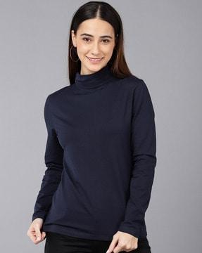 turtle-neck slim fit t-shirt