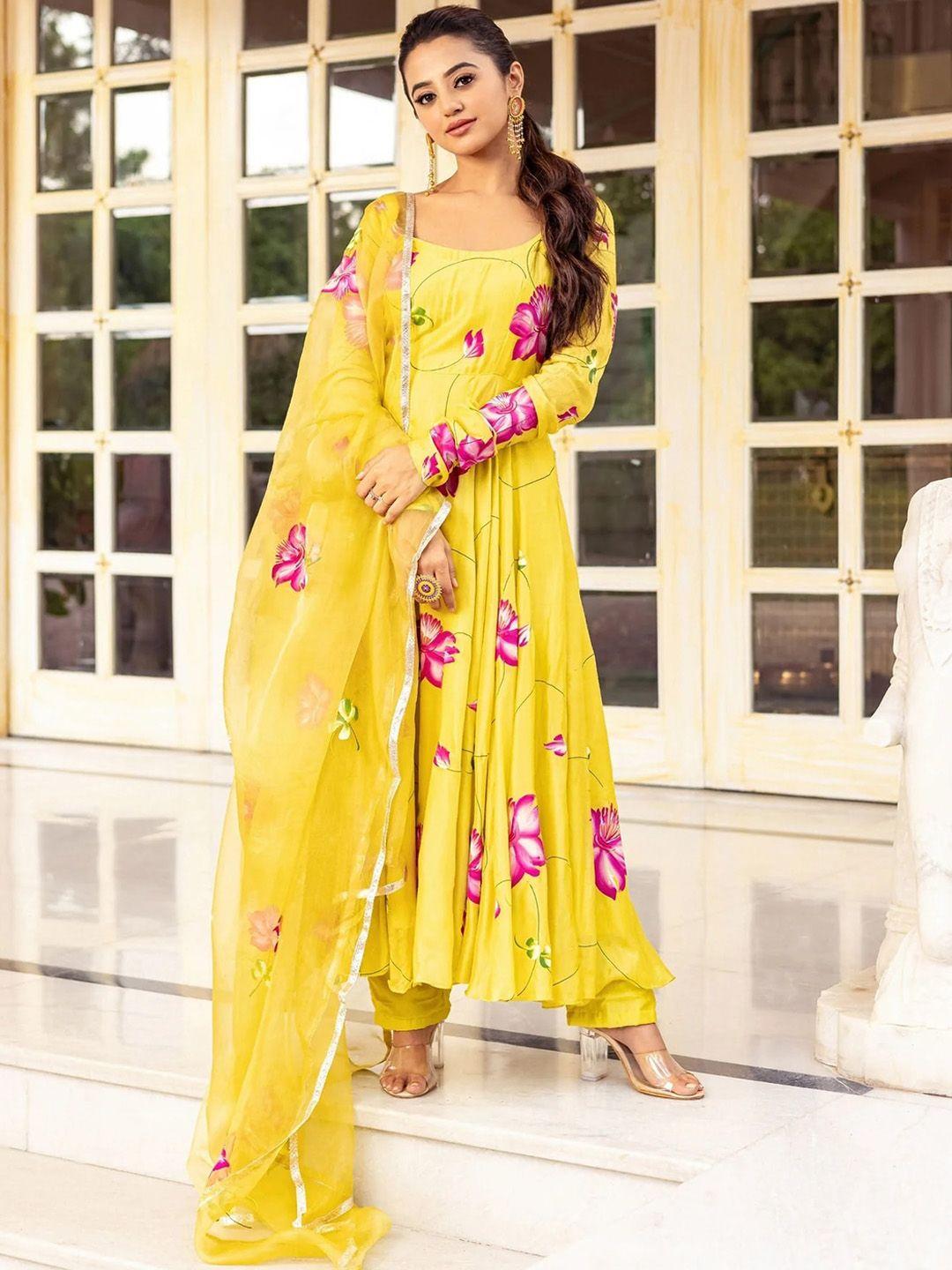 twika women yellow printed regular kurta with trousers & with dupatta