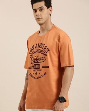 typographic print tailored fit crew-neck t-shirt