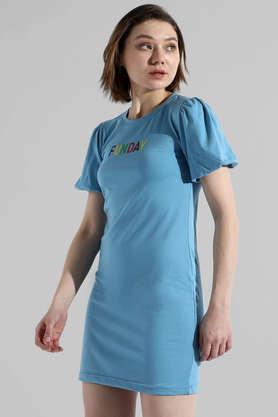 typographic polyester crew neck women's maxi dress - light blue