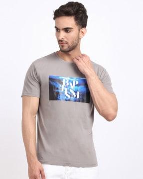 typographic print crew- neck t-shirt