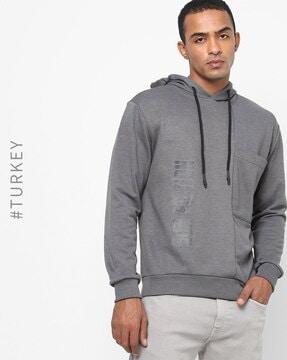 typographic print hoodie with patch pocket