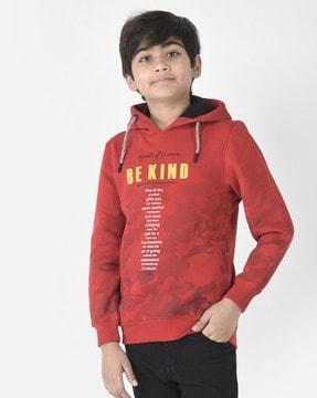 typographic print hoodie with ribbed hems