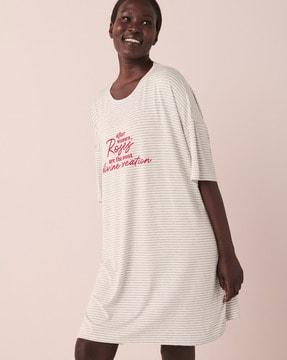 typographic print round-neck nightshirt