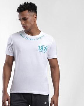 typographic print slim fit crew-neck t-shirt