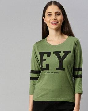 typographic print slim fit crew-neck t-shirt