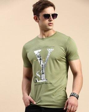 typographic print slim fit round-neck t-shirt