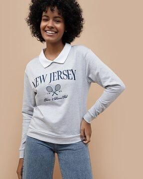 typographic print sweatshirt with ribbed hem