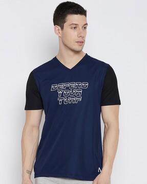 typographic print v-neck t-shirt