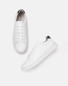 u magnete lace-up sneakers