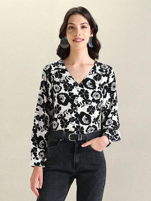 u.s. polo assn. black & white floral print top