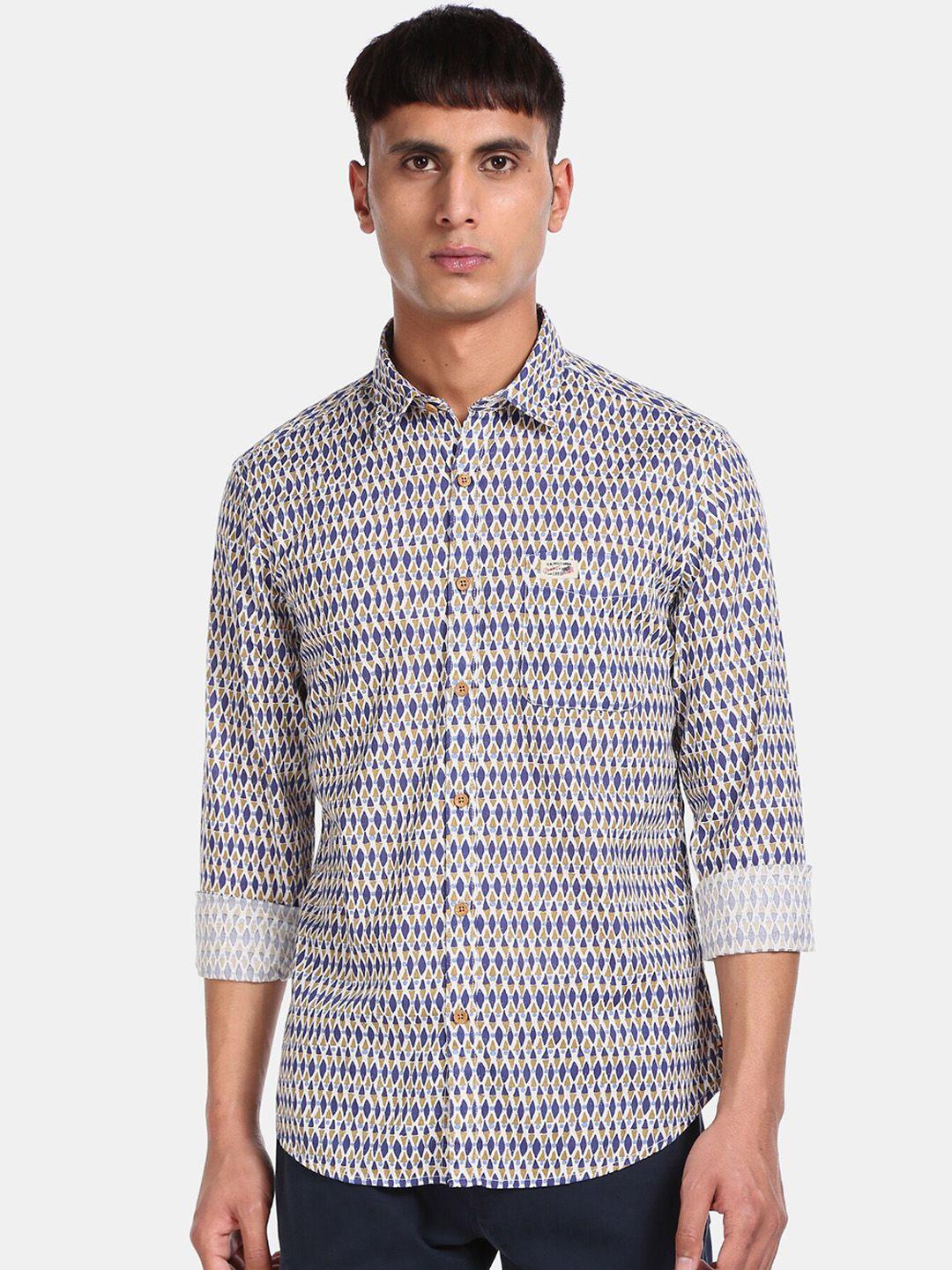 u.s. polo assn. men blue regular fit printed casual shirt