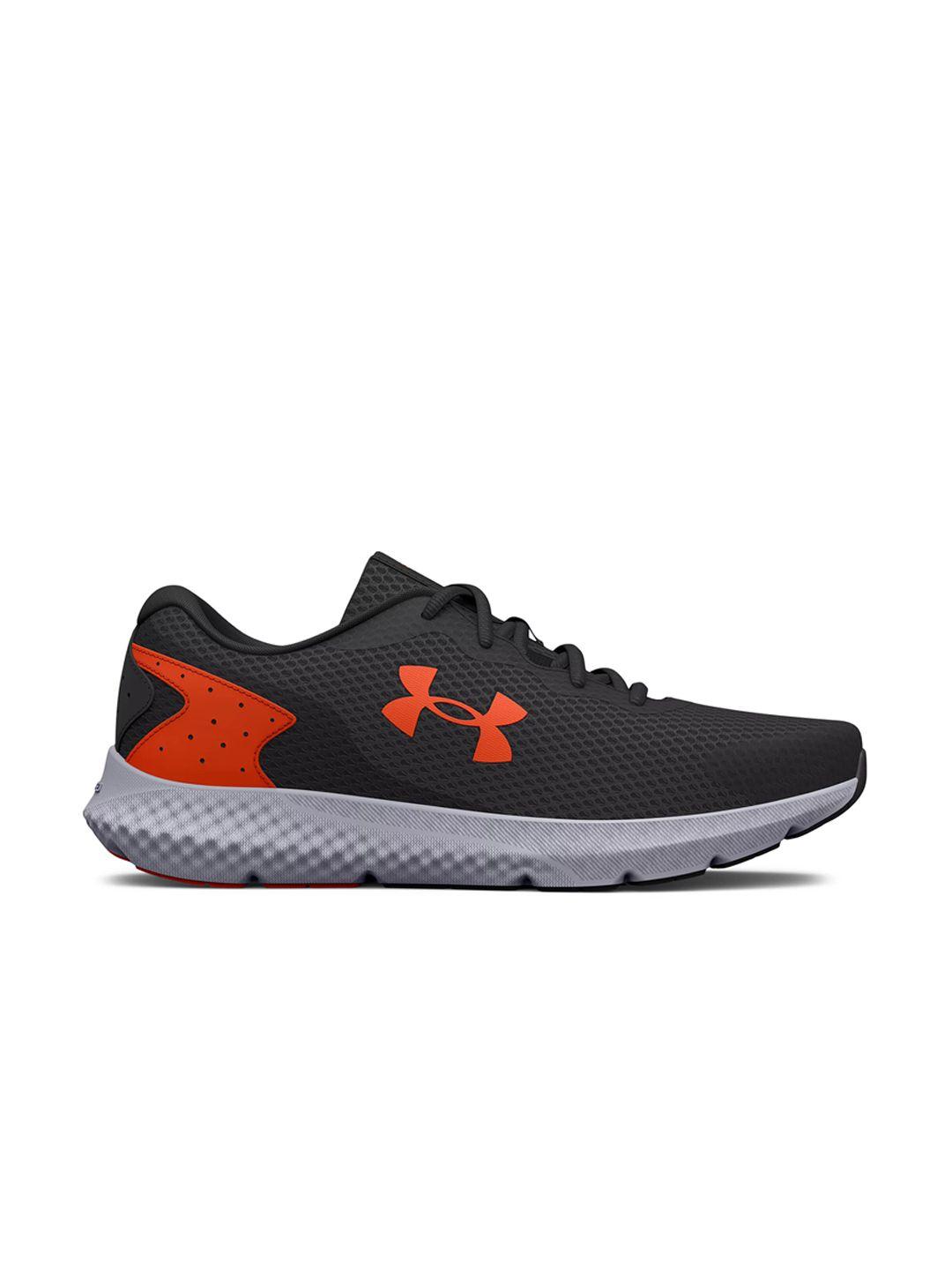 under armour men solid charged rogue 3 running shoes