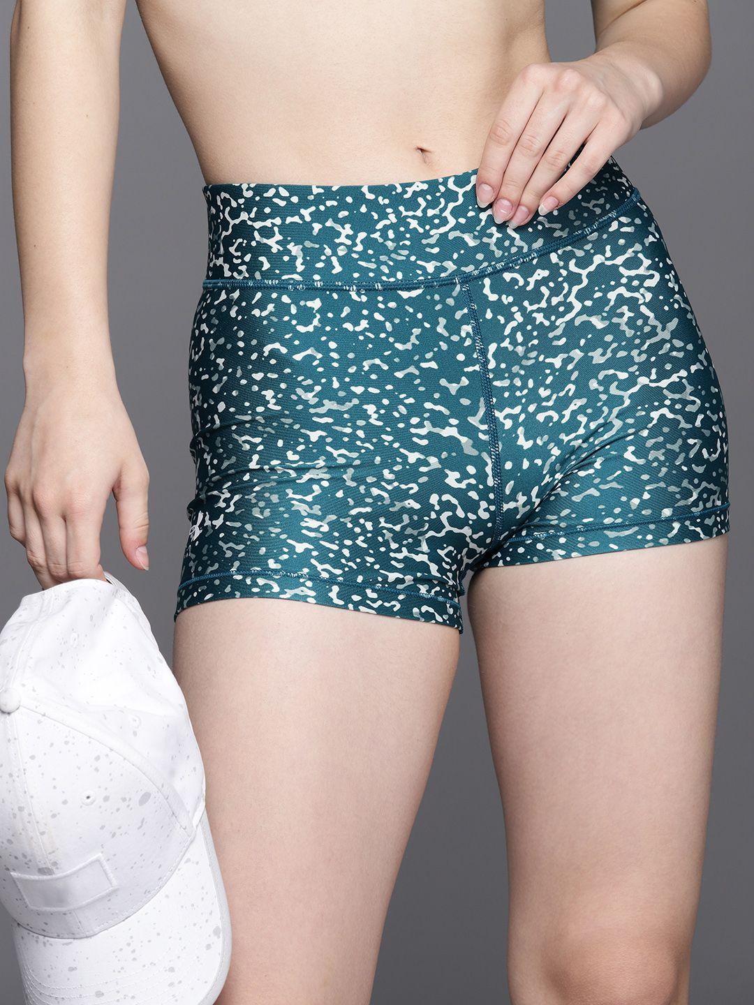 under armour women mid-rise shorty all over print low-rise sports shorts