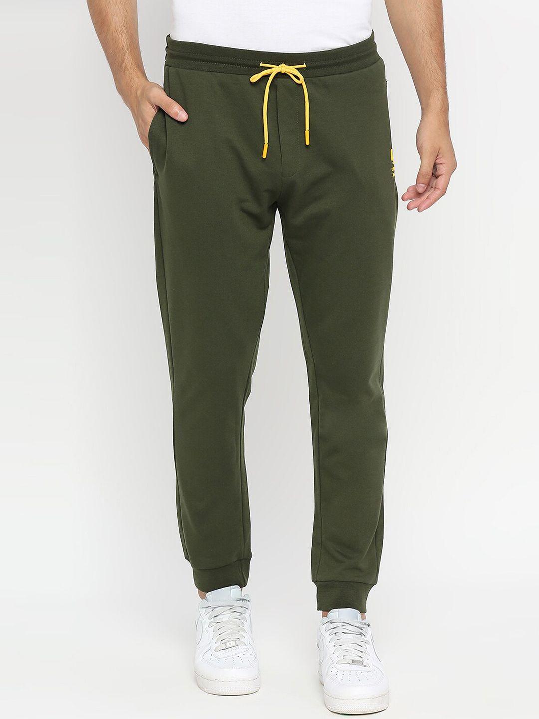 underjeans by spykar men olive green solid joggers