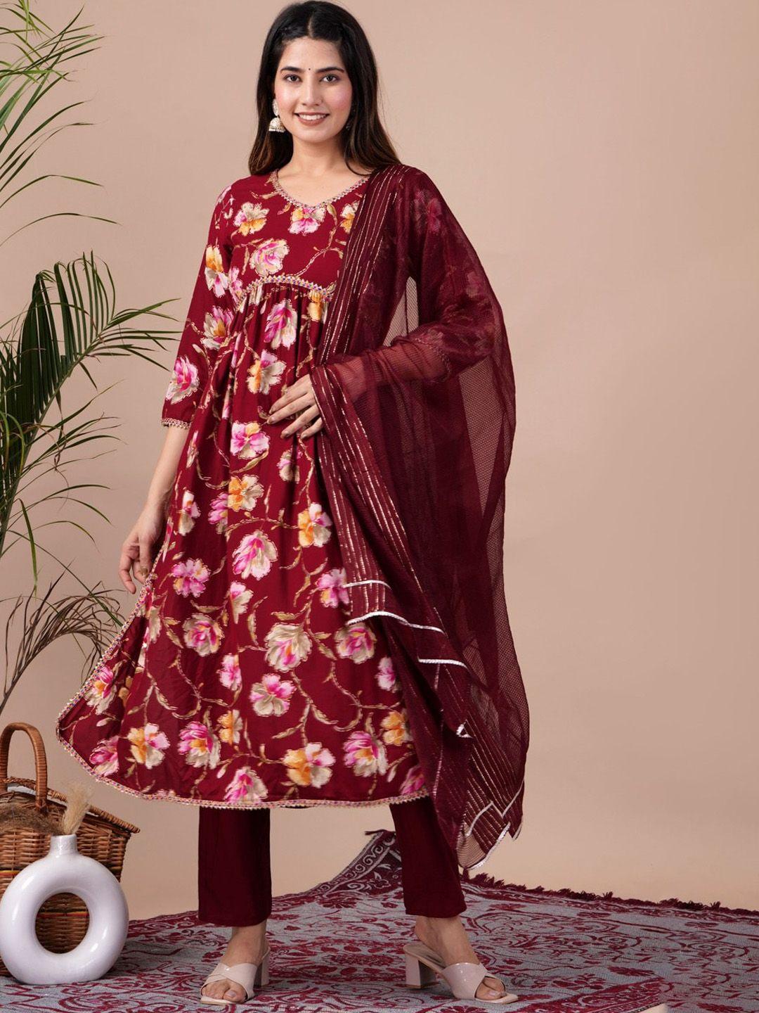 unisets women maroon floral printed empire thread work kurta with pyjamas & with dupatta