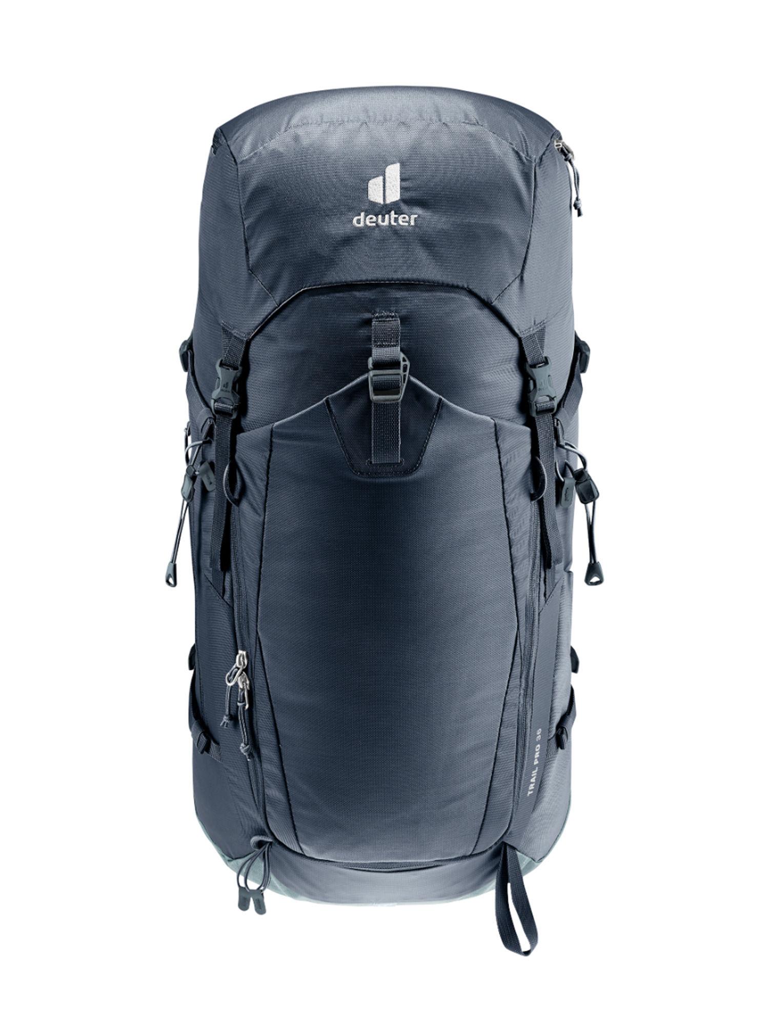 unisex black trail pro 36 backpacks (m)