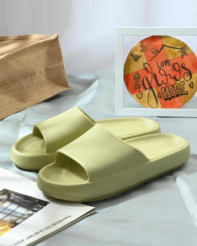 unisex green sliders