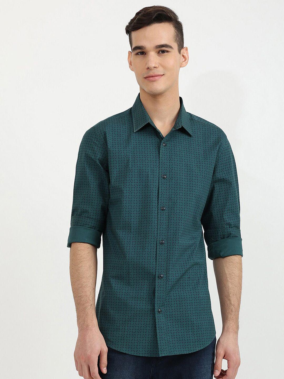 united colors of benetton men green slim fit printed cotton casual shirt
