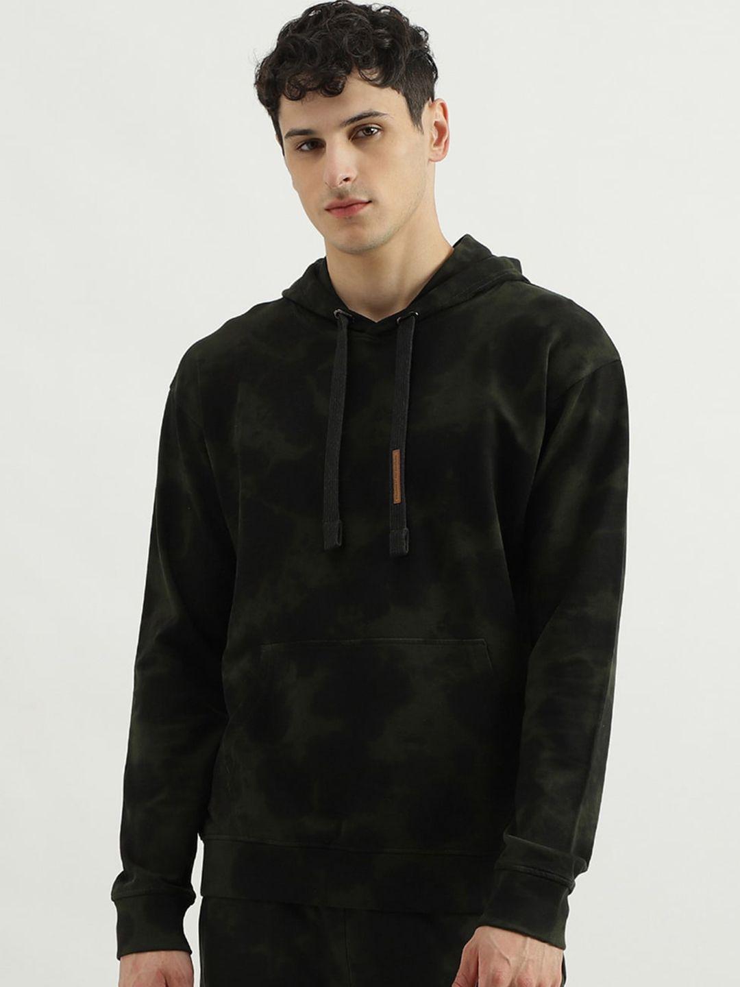 united colors of benetton camouflage printed hooded pure cotton pullover sweatshirt