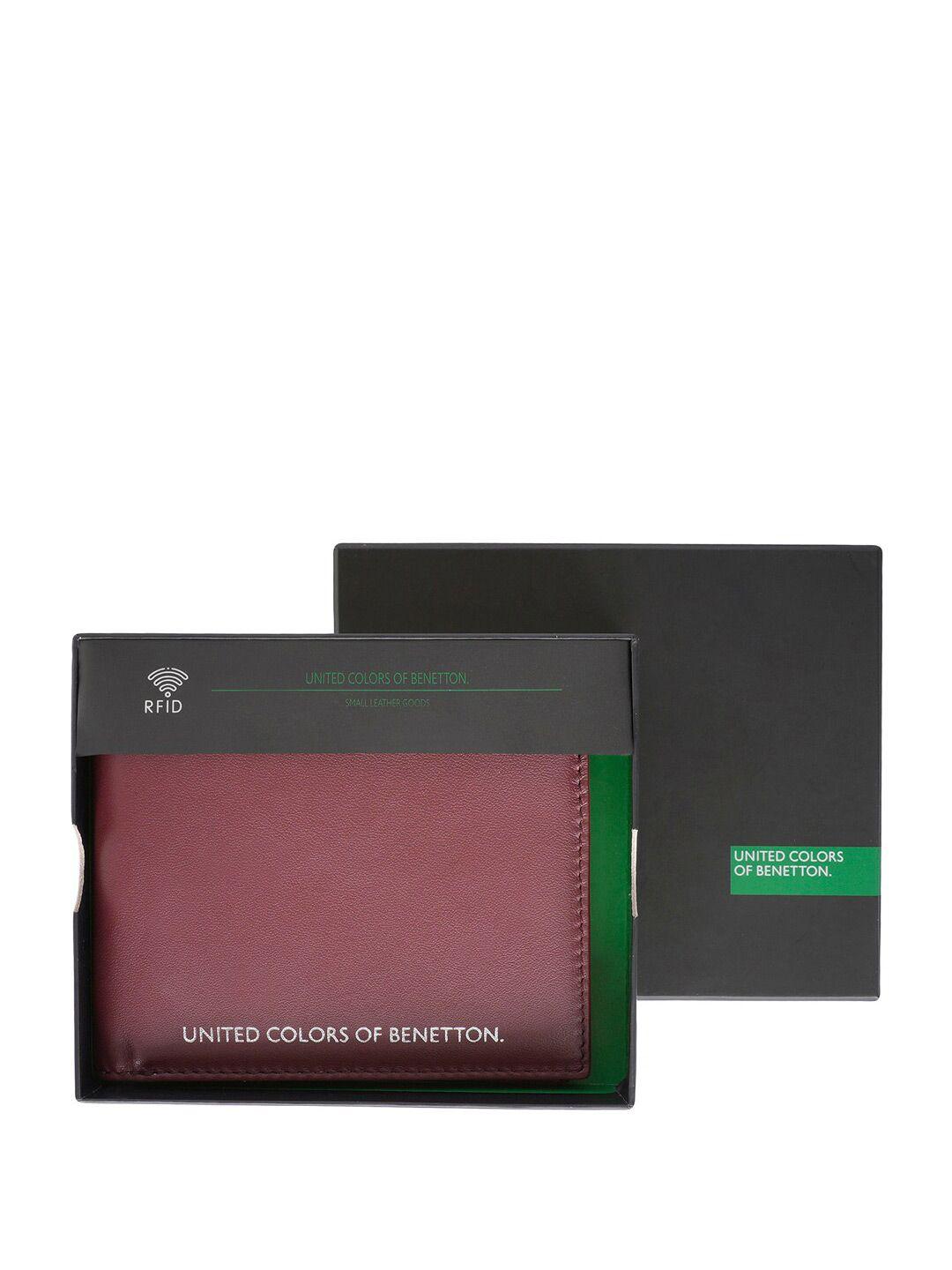 united colors of benetton leather two fold wallet