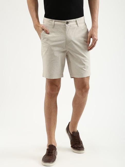 united colors of benetton light beige slim fit shorts