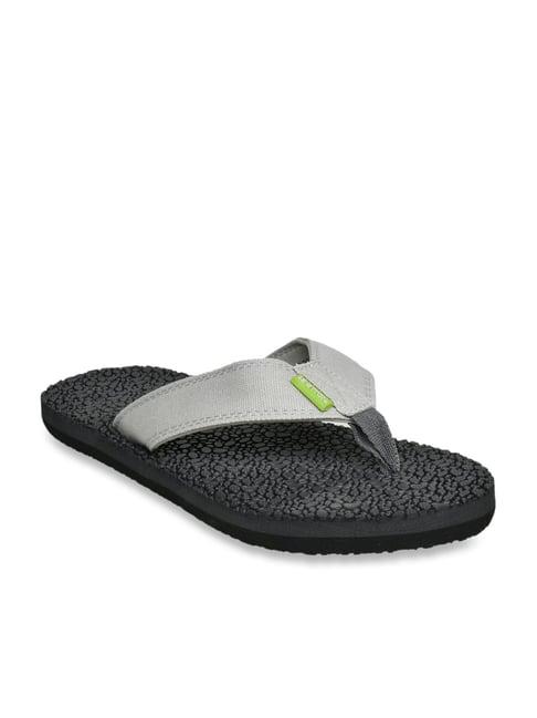 united colors of benetton men's grey & black flip flops