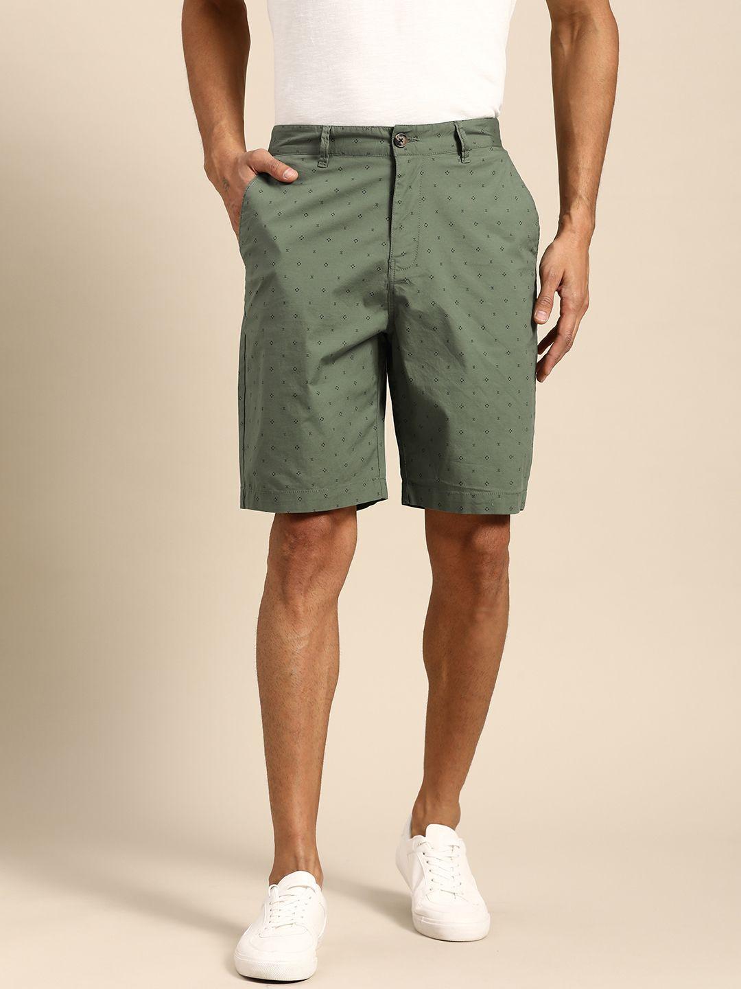 united colors of benetton men green & navy blue printed comfort fit chino shorts