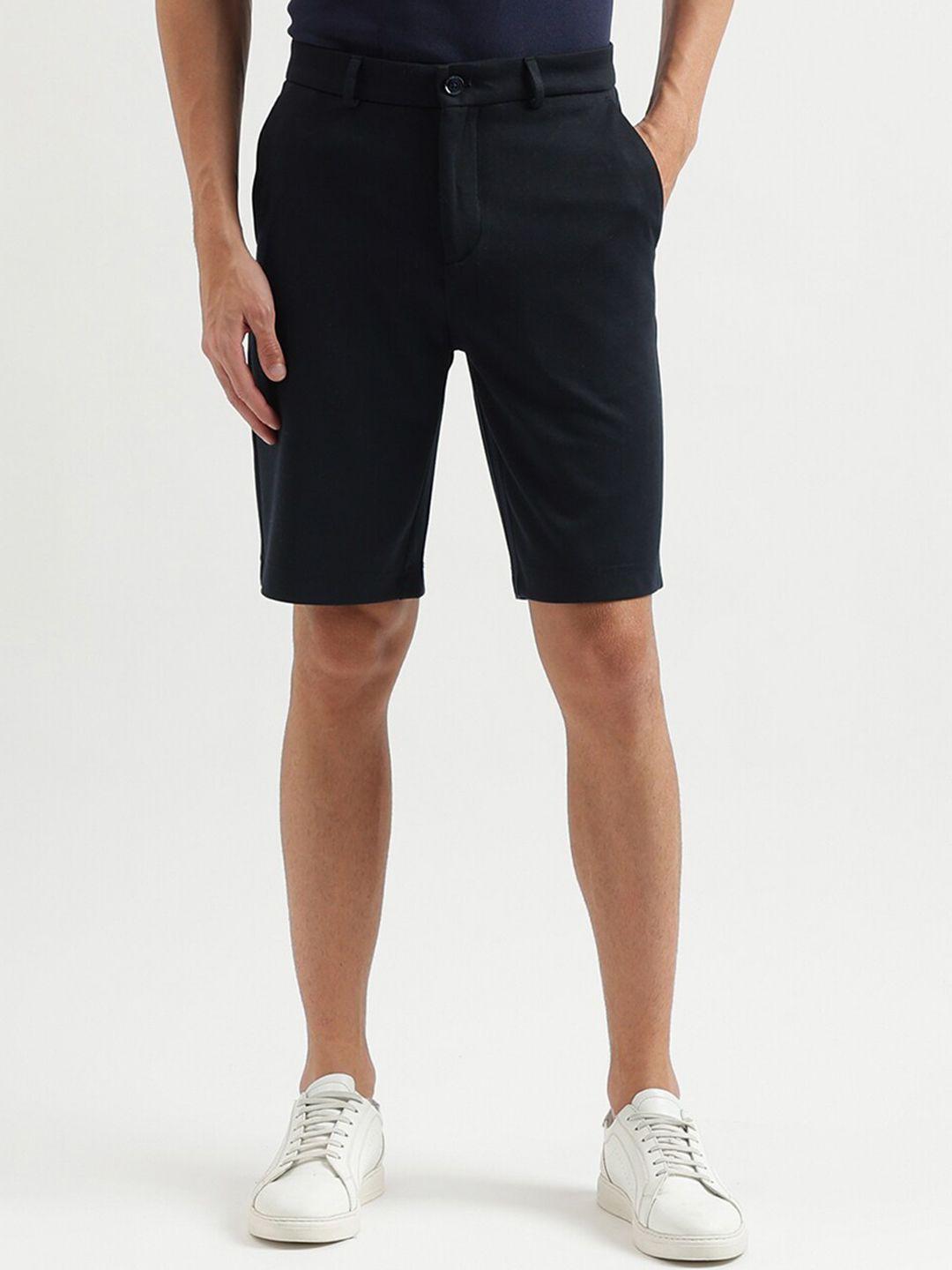 united colors of benetton men slim fit mid rise shorts