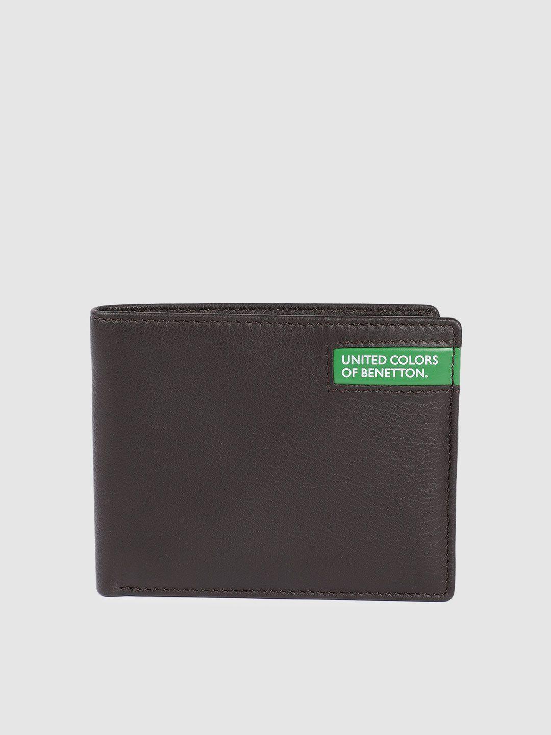 united colors of benetton men textured leather two fold wallet